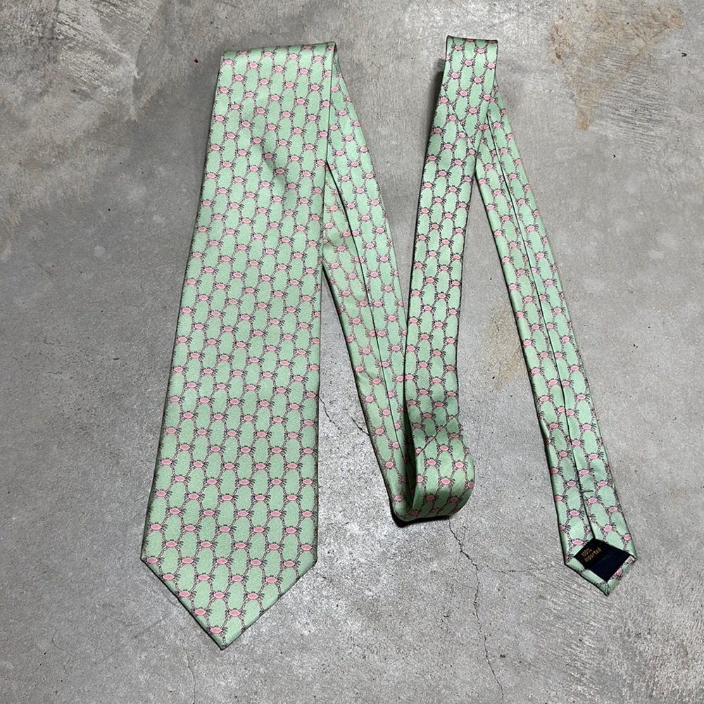 Pelican coast brand Light green w/pink tie / G-9